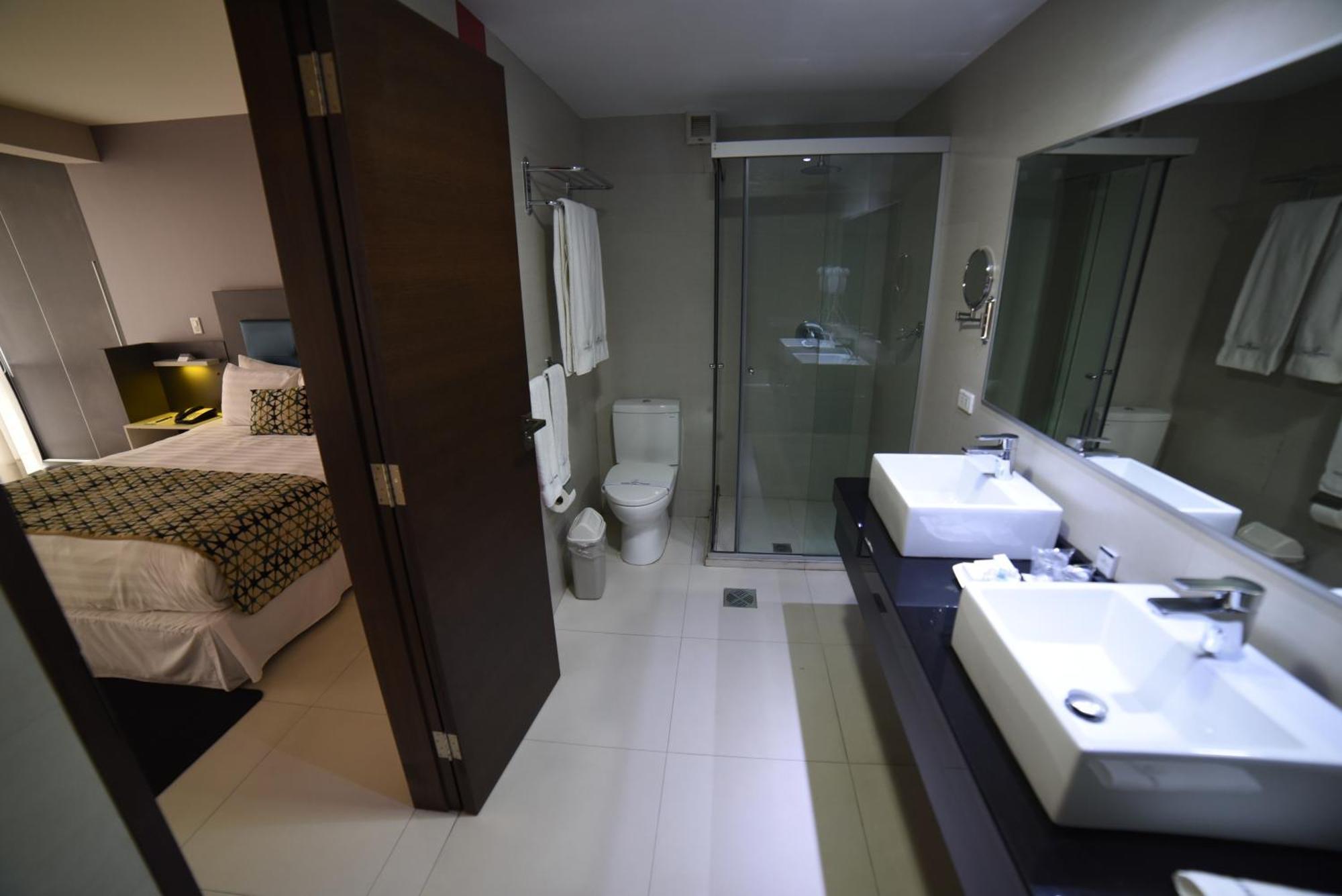 Camino Plaza Hotel Cochabamba Eksteriør billede