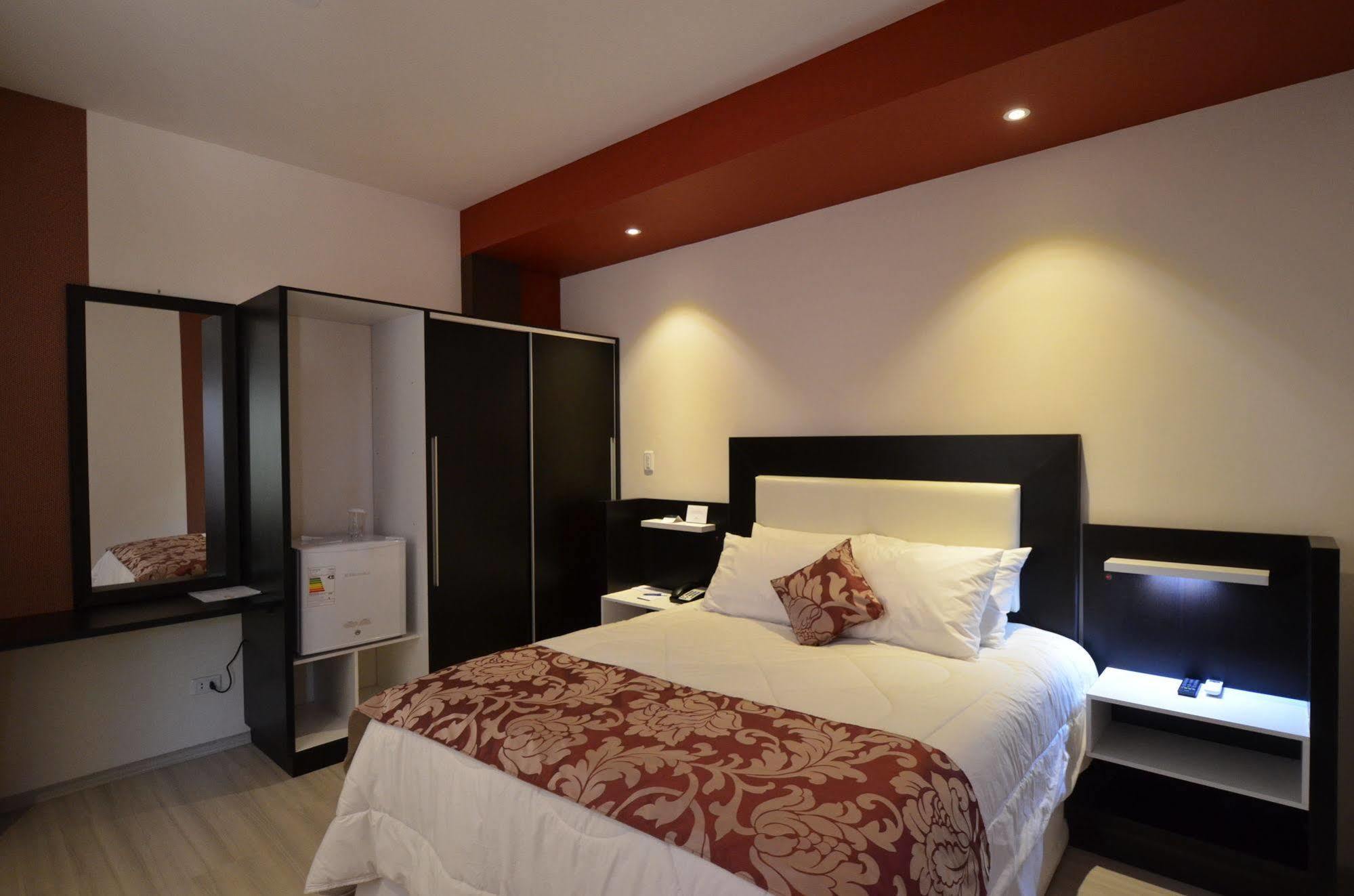Camino Plaza Hotel Cochabamba Eksteriør billede