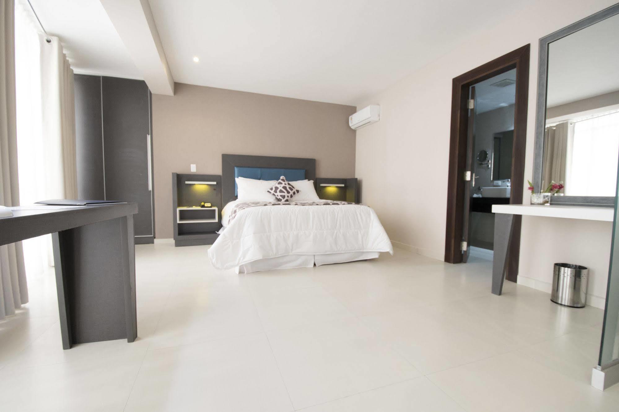Camino Plaza Hotel Cochabamba Eksteriør billede